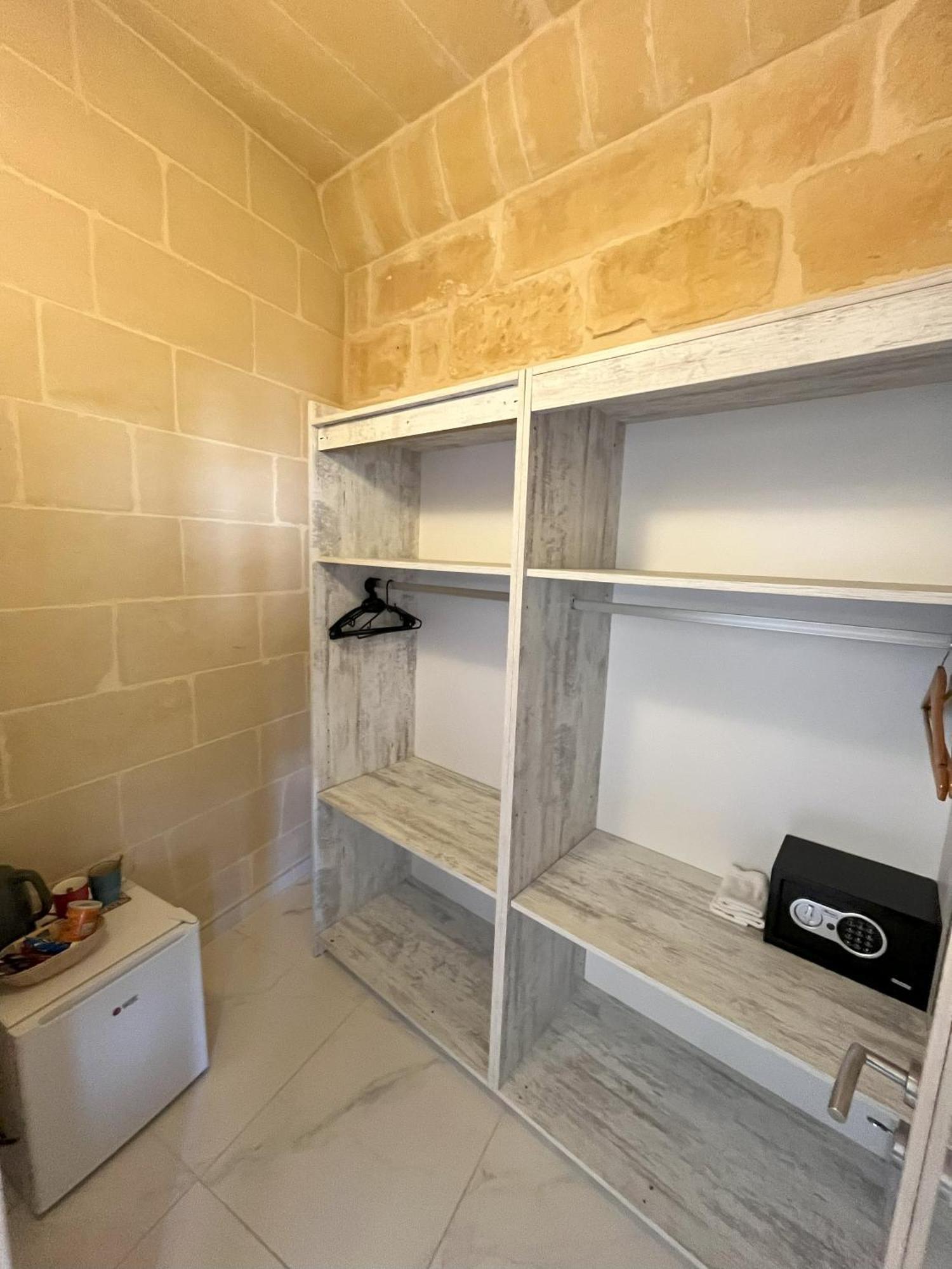 가르브 Fiftyfour West Boutique Living B&B 외부 사진