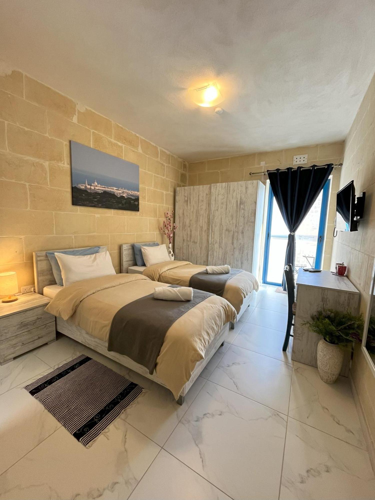 가르브 Fiftyfour West Boutique Living B&B 외부 사진
